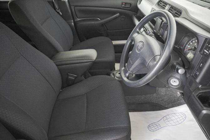 Toyota Probox I Рестайлинг с пробегом 2016 года, цена 1 189 000 рублей, 96196 км, универсал, Автокод Объявления