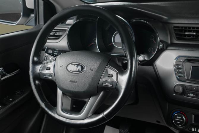 Kia Rio III с пробегом 2014 года, цена 1 049 000 рублей, 191000 км, седан, Автокод Объявления