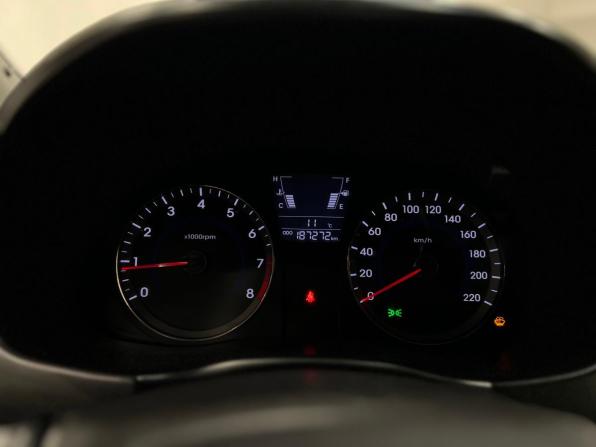 Hyundai Solaris I с пробегом 2012 года, цена 715 000 рублей, 188000 км, седан, Автокод Объявления
