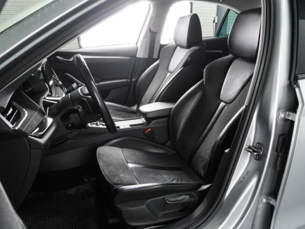 Skoda Octavia IV (A8) с пробегом 2020 года, цена 2 310 000 рублей, 178215 км, лифтбек, Автокод Объявления