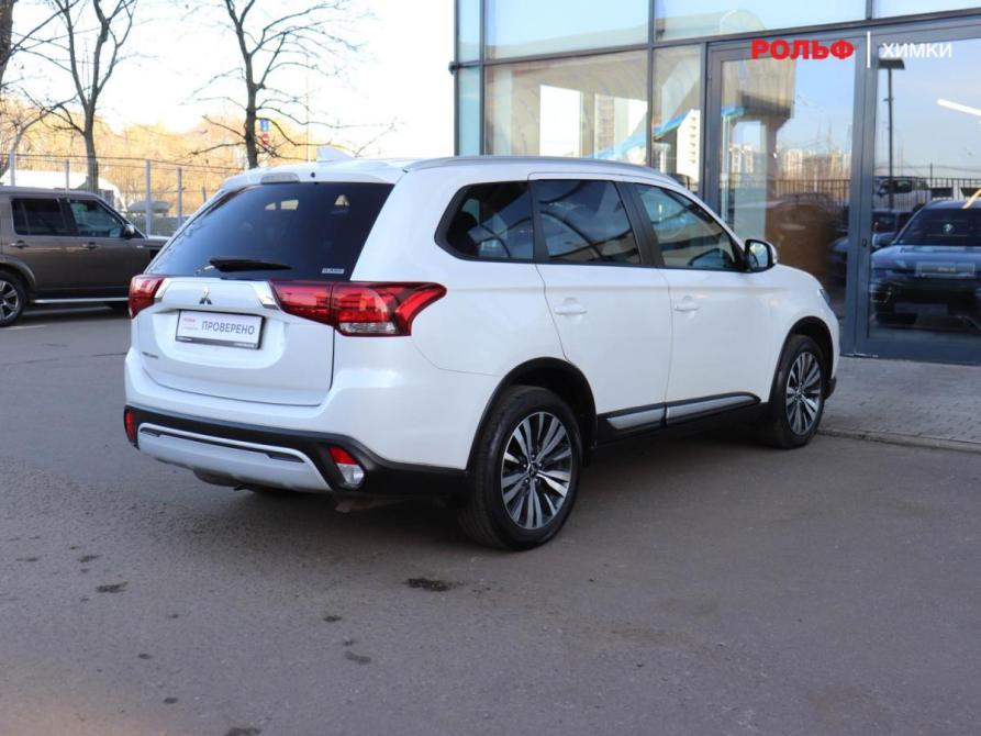 Mitsubishi Outlander III Рестайлинг 3 Химки  - изображение 4