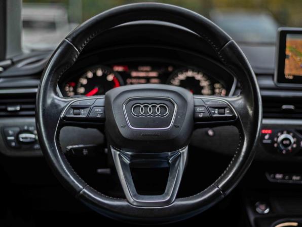 Audi A4 V (B9) с пробегом 2018 года, цена 3 100 000 рублей, 150052 км, универсал, Автокод Объявления