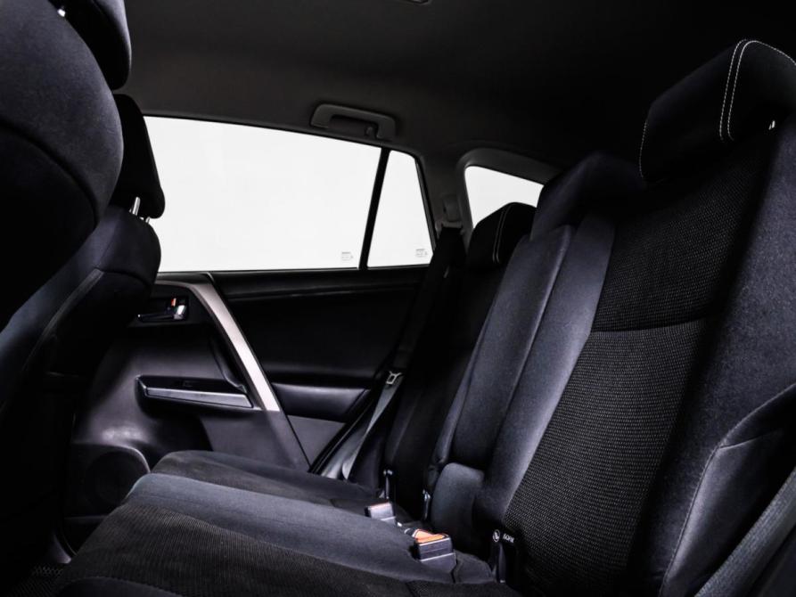 Toyota RAV4 IV (XA40) Рестайлинг Москва  - изображение 13
