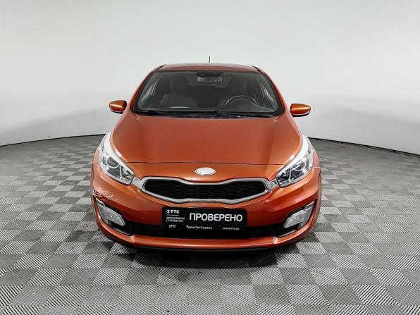Kia Ceed II с пробегом 2013 года, цена 920 000 рублей, 166639 км, хэтчбек, Автокод Объявления