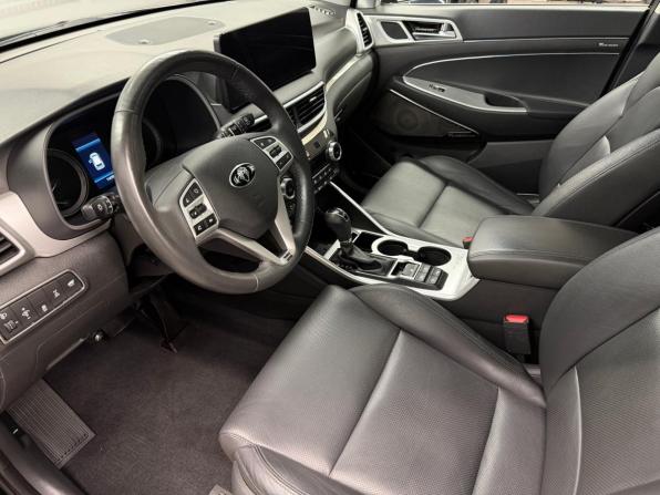 Hyundai Tucson III Рестайлинг с пробегом 2019 года, цена 2 350 000 рублей, 116702 км, внедорожник, Автокод Объявления