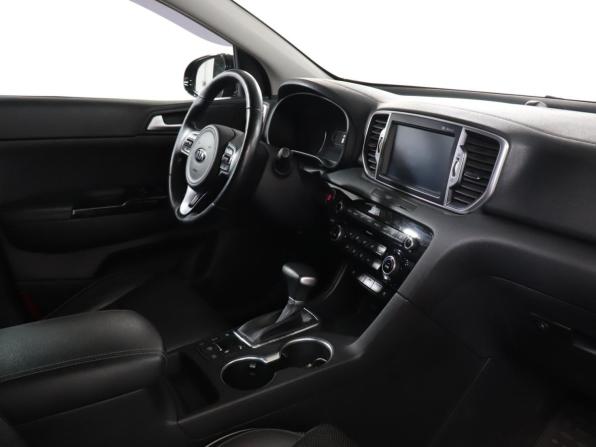 Kia Sportage IV с пробегом 2017 года, цена 2 445 700 рублей, 49500 км, внедорожник, Автокод Объявления