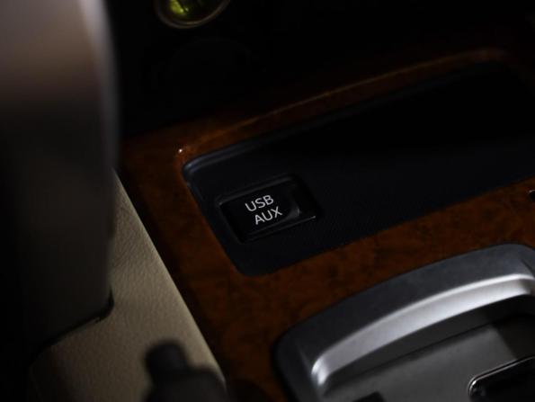 Toyota Land Cruiser 200 Series Рестайлинг 1 с пробегом 2013 года, цена 3 599 000 рублей, 234153 км, внедорожник, Автокод Объявления