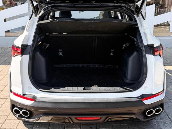 Geely Coolray I Рестайлинг 2 с пробегом 2025 года, цена 2 247 200 рублей, 14284 км, внедорожник, Автокод Объявления