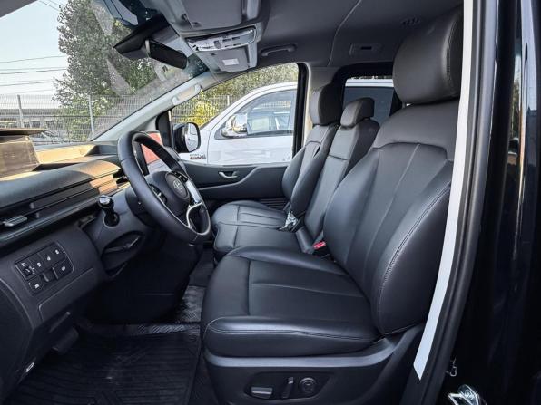 Hyundai Staria I с пробегом 2023 года, цена 5 775 000 рублей, 2075 км, минивэн, Автокод Объявления