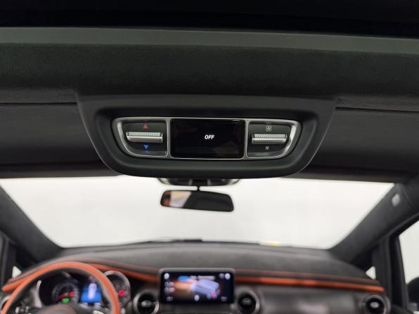 Mercedes-Benz V-Класс III (W447) Рестайлинг с пробегом 2021 года, цена 8 450 000 рублей, 123108 км, минивэн, Автокод Объявления