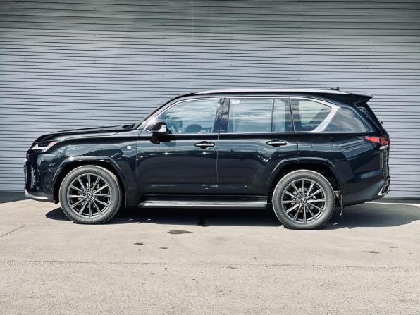 Lexus LX IV с пробегом 2024 года, цена 20 860 000 рублей, 18 км, внедорожник, Автокод Объявления