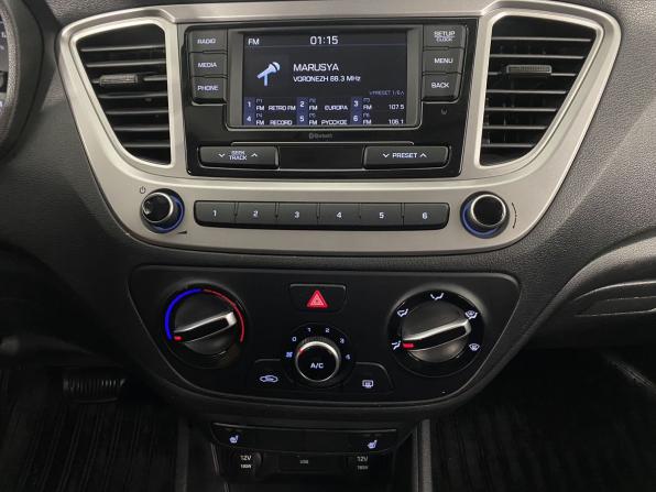 Hyundai Solaris II Рестайлинг с пробегом 2021 года, цена 1 565 000 рублей, 90593 км, седан, Автокод Объявления