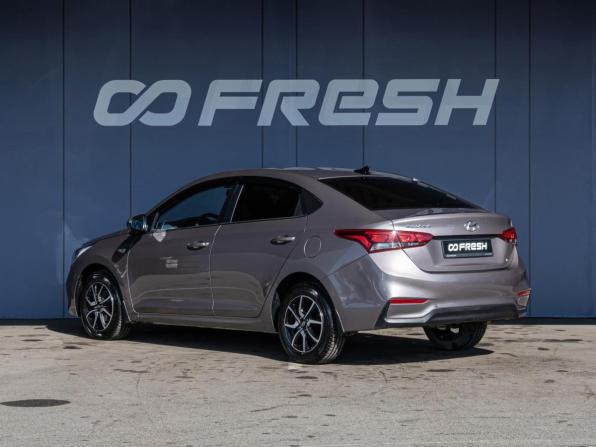 Hyundai Solaris II с пробегом 2018 года, цена 1 350 000 рублей, 161719 км, седан, Автокод Объявления