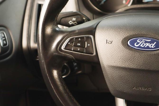 Ford Focus III Рестайлинг с пробегом 2018 года, цена 1 249 000 рублей, 155420 км, седан, Автокод Объявления