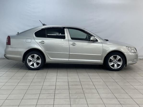 Skoda Octavia II (A5) Рестайлинг с пробегом 2012 года, цена 780 000 рублей, 175329 км, лифтбек, Автокод Объявления