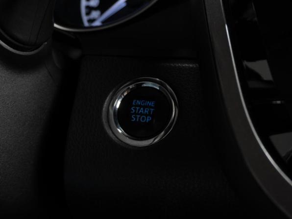 Toyota Camry VIII (XV70) с пробегом 2019 года, цена 2 719 000 рублей, 105506 км, седан, Автокод Объявления