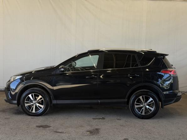 Toyota RAV4 IV (XA40) Рестайлинг с пробегом 2017 года, цена 1 929 000 рублей, 145000 км, внедорожник, Автокод Объявления