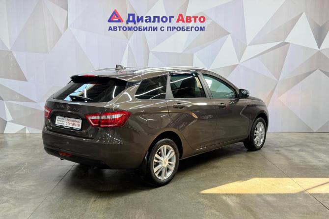 Lada (ВАЗ) Vesta I с пробегом 2018 года, цена 1 040 000 рублей, 63244 км, универсал, Автокод Объявления