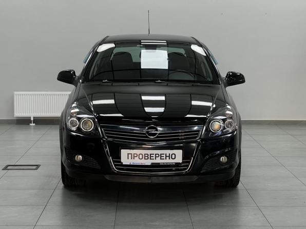 Opel Astra H Рестайлинг с пробегом 2011 года, цена 650 000 рублей, 135363 км, хэтчбек, Автокод Объявления