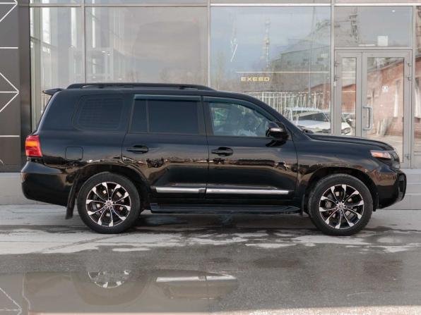 Toyota Land Cruiser 200 Series Рестайлинг 1 с пробегом 2012 года, цена 3 675 000 рублей, 160465 км, внедорожник, Автокод Объявления