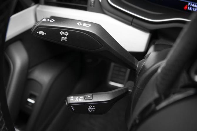 Audi A4 V (B9) Рестайлинг с пробегом 2021 года, цена 3 997 000 рублей, 71446 км, седан, Автокод Объявления