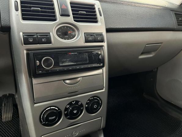 Lada (ВАЗ) Priora I с пробегом 2012 года, цена 264 160 рублей, 245976 км, хэтчбек, Автокод Объявления
