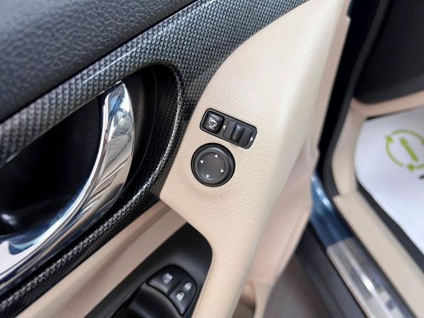 Nissan X-Trail III с пробегом 2015 года, цена 1 845 000 рублей, 178488 км, внедорожник, Автокод Объявления