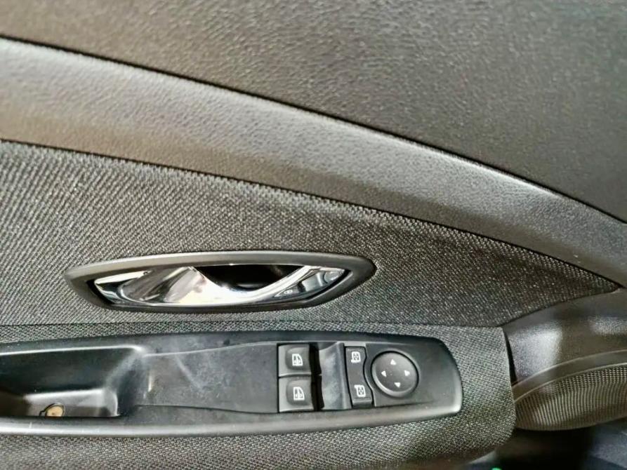 Renault Megane III Рестайлинг Уфа  - изображение 17