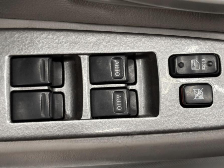 Toyota Sequoia I Рестайлинг Красноярск  - изображение 19