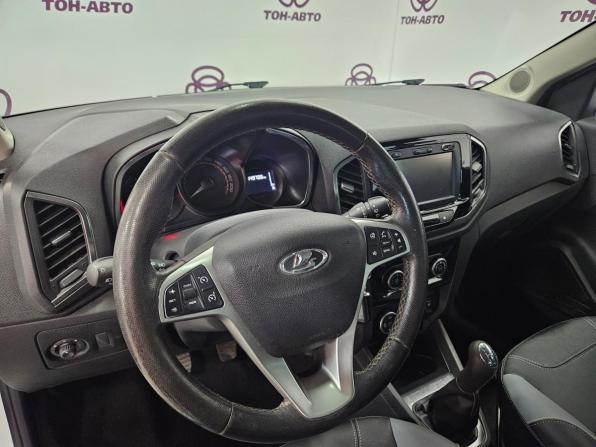 Lada (ВАЗ) XRAY I с пробегом 2018 года, цена 849 000 рублей, 149705 км, хэтчбек, Автокод Объявления