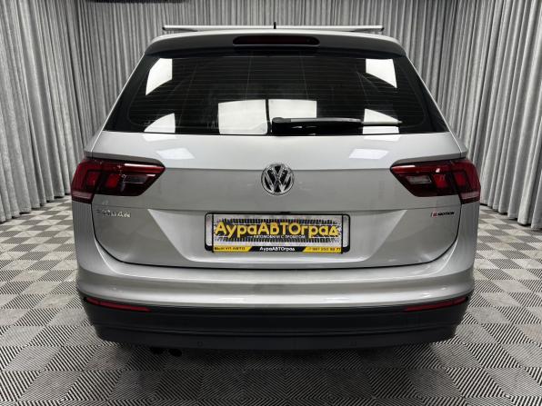 Volkswagen Tiguan II с пробегом 2020 года, цена 2 850 000 рублей, 70761 км, внедорожник, Автокод Объявления