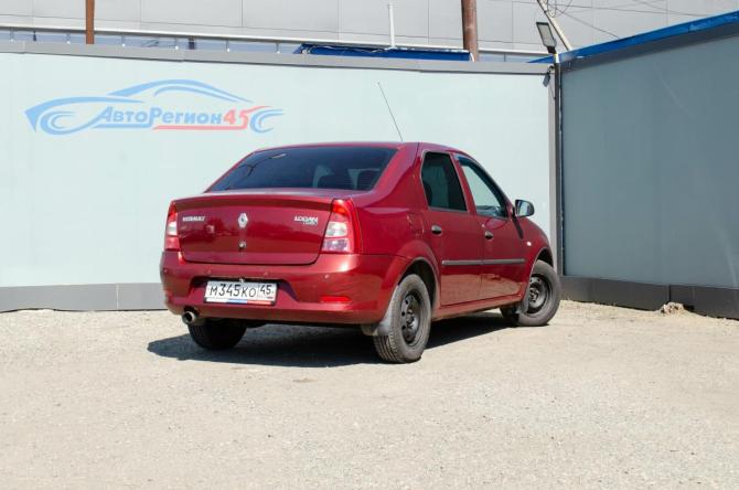 Renault Logan I Рестайлинг с пробегом 2012 года, цена 350 000 рублей, 210000 км, седан, Автокод Объявления