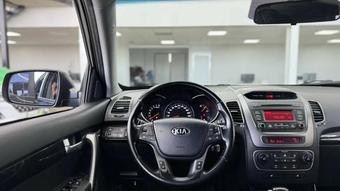 Kia Sorento II Рестайлинг с пробегом 2019 года, цена 2 249 000 рублей, 170000 км, внедорожник, Автокод Объявления