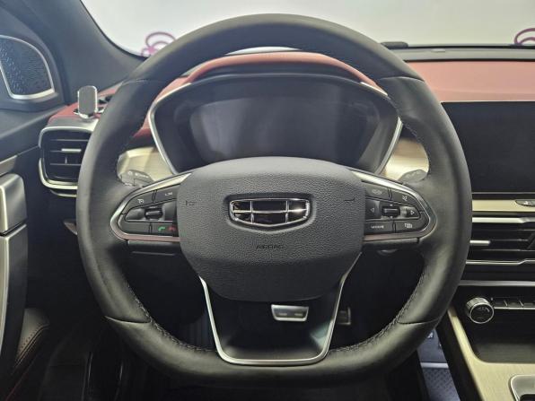 Geely Coolray I с пробегом 2023 года, цена 1 951 000 рублей, 46104 км, внедорожник, Автокод Объявления