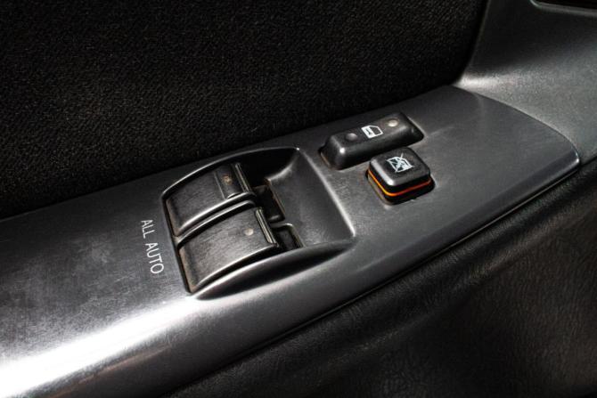 Toyota Corolla IX (E120 E130) Рестайлинг с пробегом 2006 года, цена 589 000 рублей, 286857 км, седан, Автокод Объявления