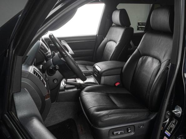 Toyota Land Cruiser 200 Series Рестайлинг 1 с пробегом 2012 года, цена 4 149 000 рублей, 217178 км, внедорожник, Автокод Объявления