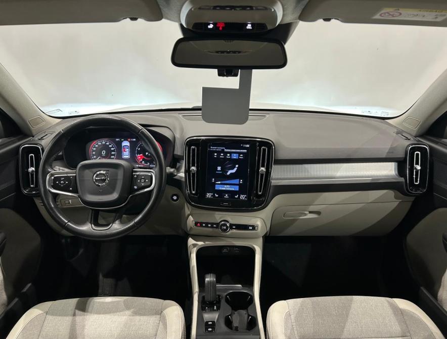 Volvo XC40 I Санкт-Петербург  - изображение 17