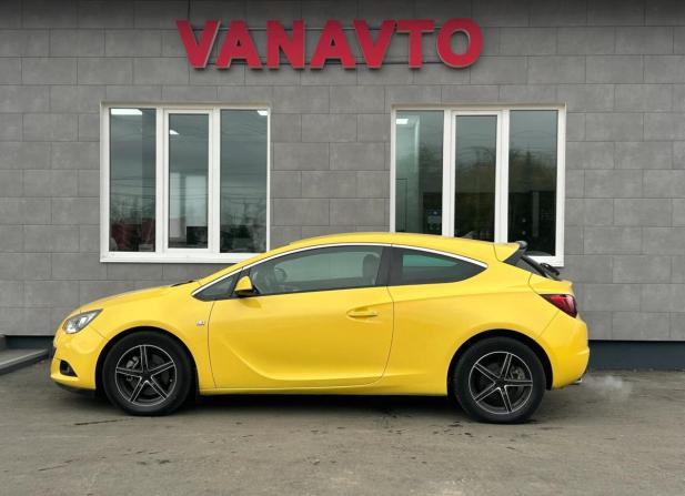 Opel Astra J Рестайлинг с пробегом 2013 года, цена 890 000 рублей, 139100 км, хэтчбек, Автокод Объявления