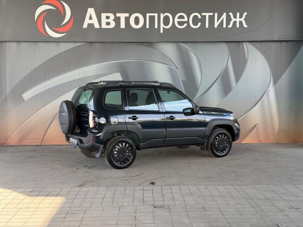Lada (ВАЗ) Niva Travel I с пробегом 2024 года, цена 1 050 000 рублей, 8800 км, внедорожник, Автокод Объявления