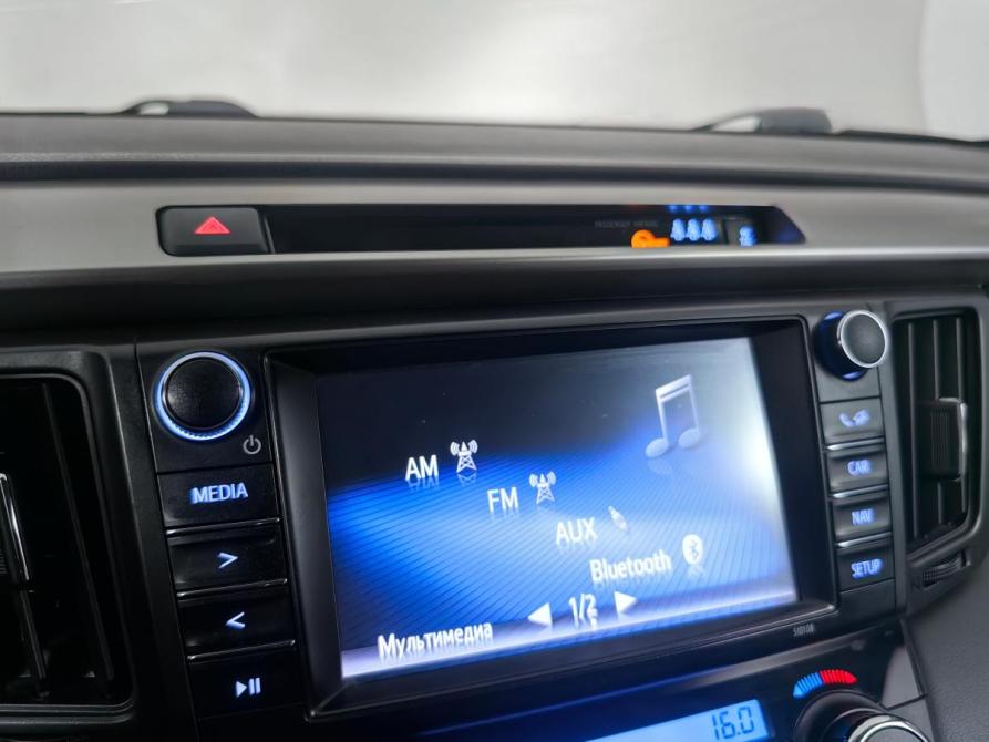 Toyota RAV4 IV (XA40) Рестайлинг Москва  - изображение 17