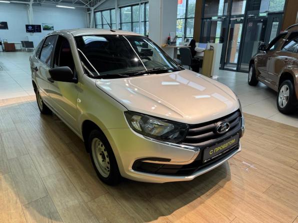 Lada (ВАЗ) Granta I Рестайлинг с пробегом 2020 года, цена 610 000 рублей, 89386 км, хэтчбек, Автокод Объявления