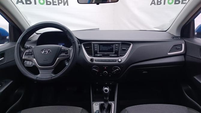 Hyundai Solaris II с пробегом 2017 года, цена 1 259 000 рублей, 98664 км, седан, Автокод Объявления