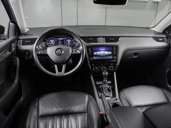 Skoda Octavia III (A7) Рестайлинг с пробегом 2020 года, цена 2 675 000 рублей, 102071 км, лифтбек, Автокод Объявления