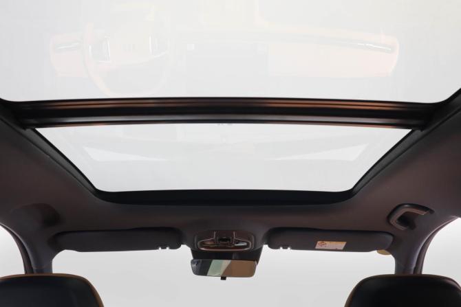Geely EX5 EM-i с пробегом 2025 года, цена 3 049 000 рублей, 5000 км, внедорожник, Автокод Объявления
