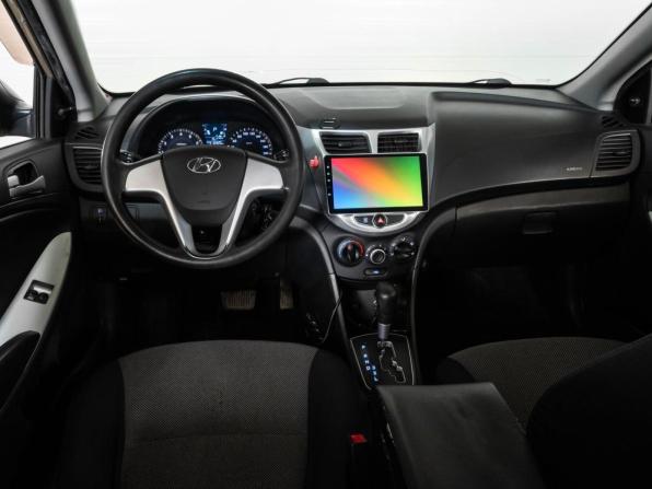 Hyundai Solaris I с пробегом 2012 года, цена 599 000 рублей, 216920 км, хэтчбек, Автокод Объявления