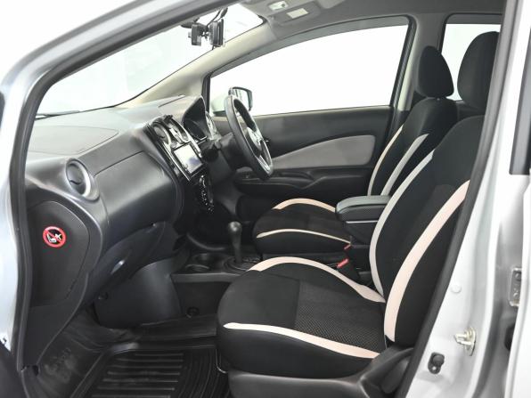Nissan Note II Рестайлинг с пробегом 2018 года, цена 950 000 рублей, 130006 км, хэтчбек, Автокод Объявления