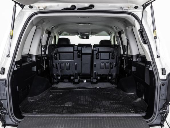 Toyota Land Cruiser 200 Series Рестайлинг 1 с пробегом 2014 года, цена 3 299 000 рублей, 259355 км, внедорожник, Автокод Объявления