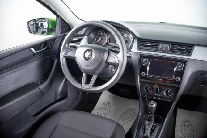 Skoda Rapid I Рестайлинг с пробегом 2018 года, цена 1 259 000 рублей, 120000 км, седан, Автокод Объявления
