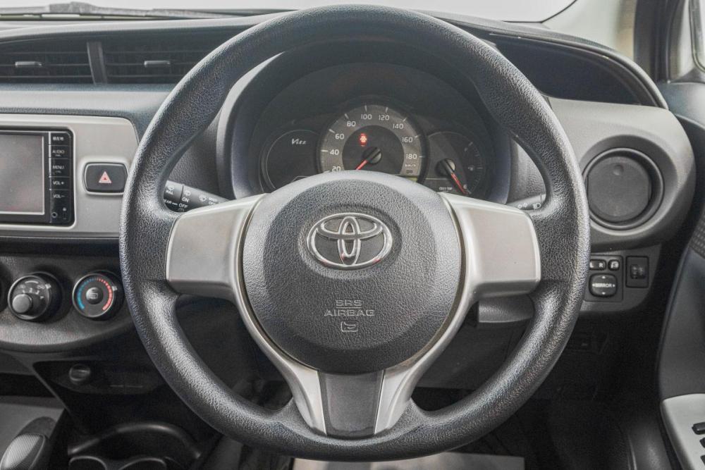 Toyota Vitz III (XP130) Рестайлинг Барнаул  - изображение 15