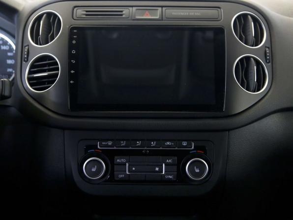 Volkswagen Tiguan I Рестайлинг с пробегом 2013 года, цена 999 000 рублей, 140773 км, внедорожник, Автокод Объявления